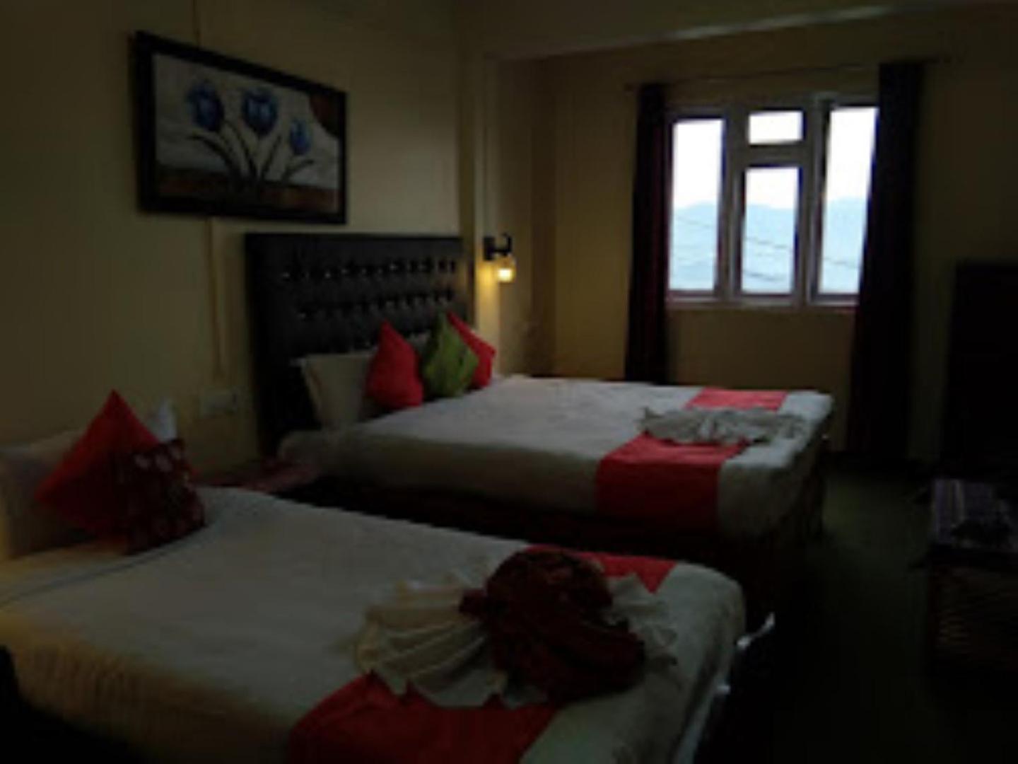 דרג'ילינג Hotel Himalayan Queen , Darjeeling מראה חיצוני תמונה